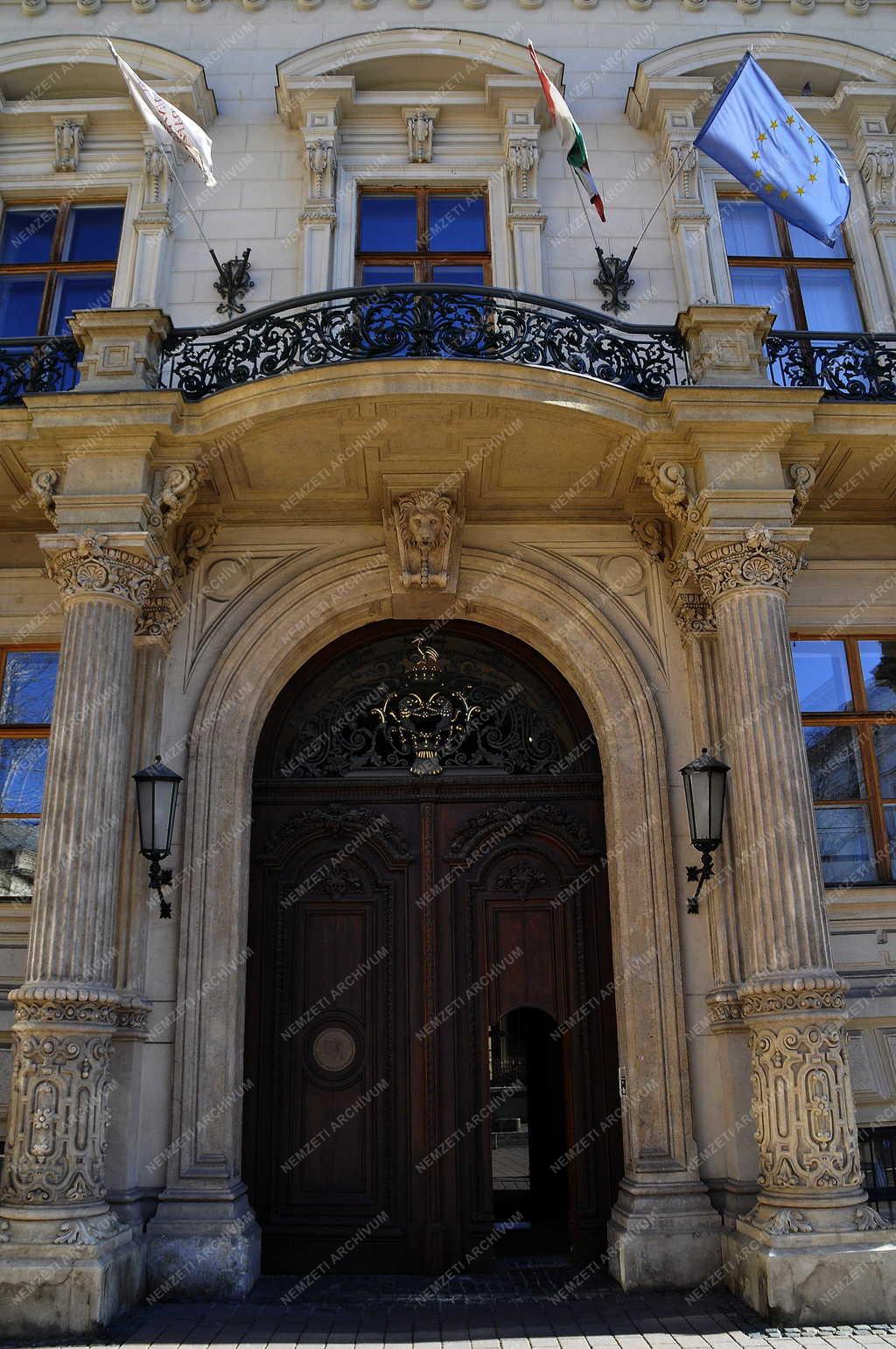Oktatás - Budapest - Andrássy Gyula Egyetem