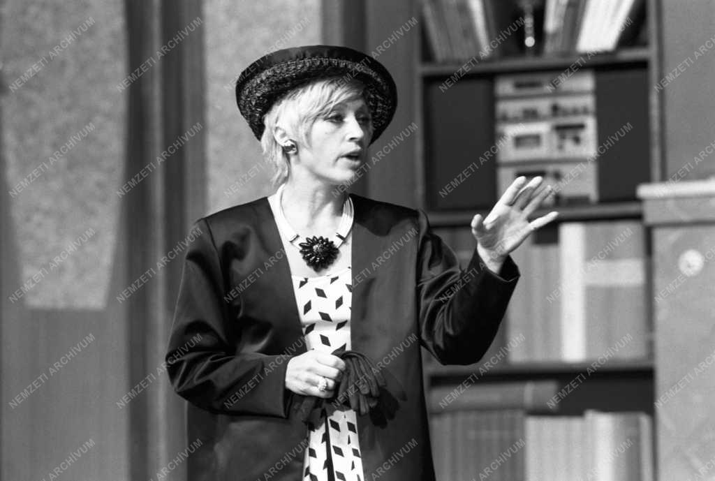 Kultúra - Színház - George Axelrod: Good-bye Charlie!