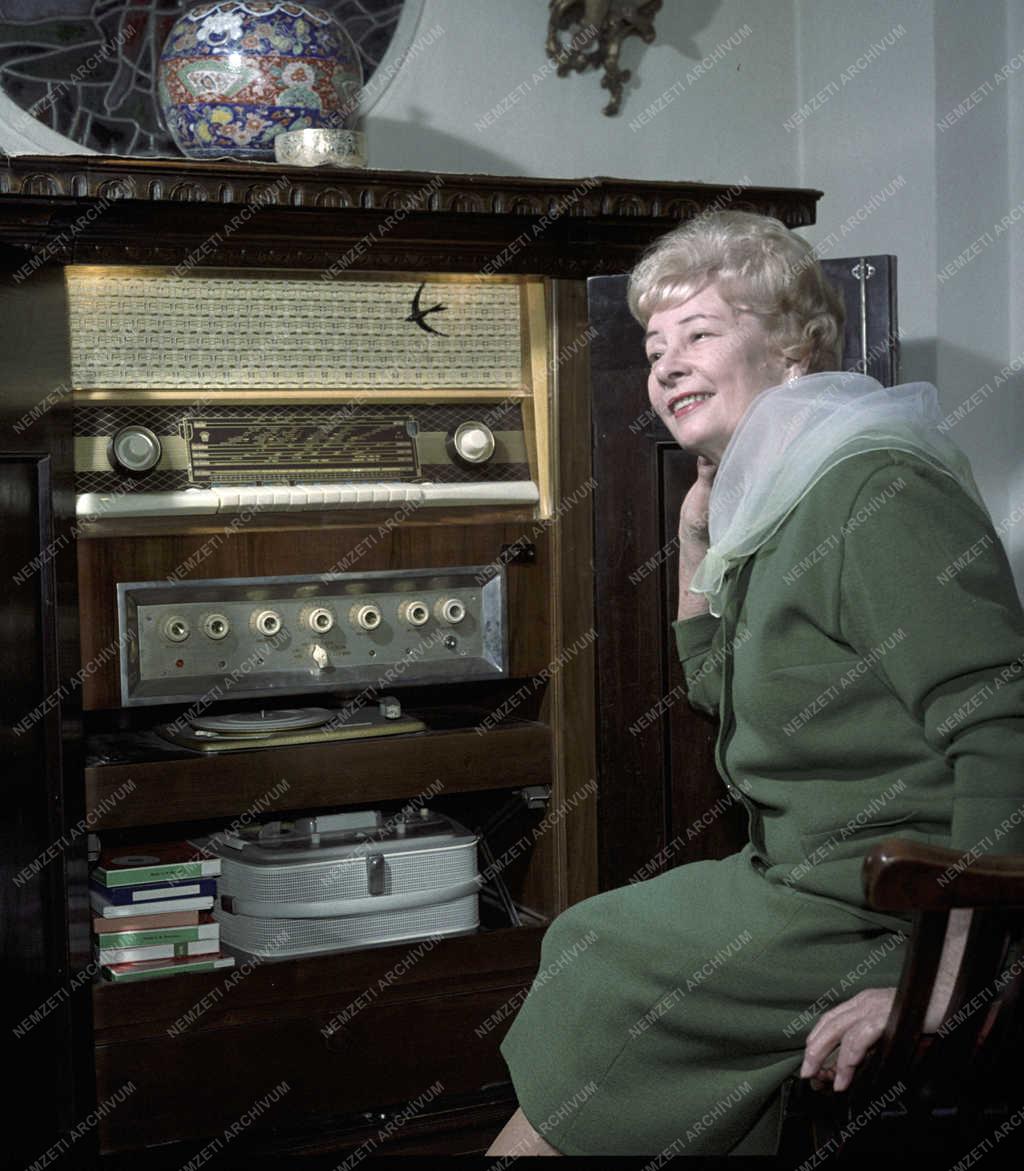 Kultúra - Személy - Honthy Hanna színművésznő