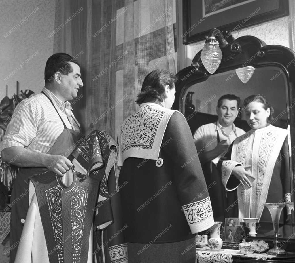 Népművészet - Tóth Lajos szűrszabó mester