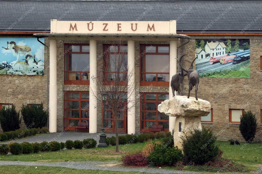 Épület - Keszthely - A Vadászati Múzeum 