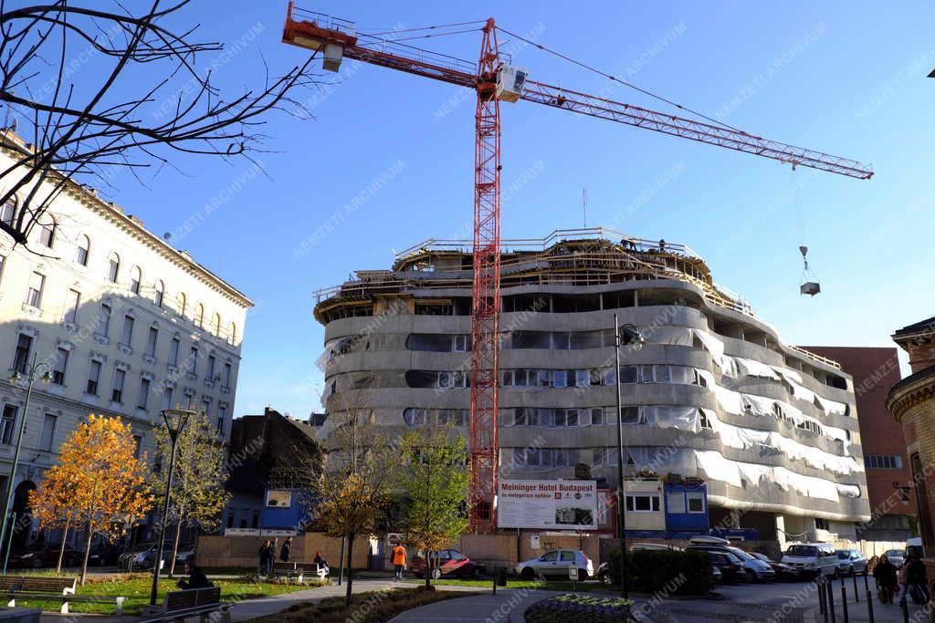 Építőipar - Budapest - Szálloda építés