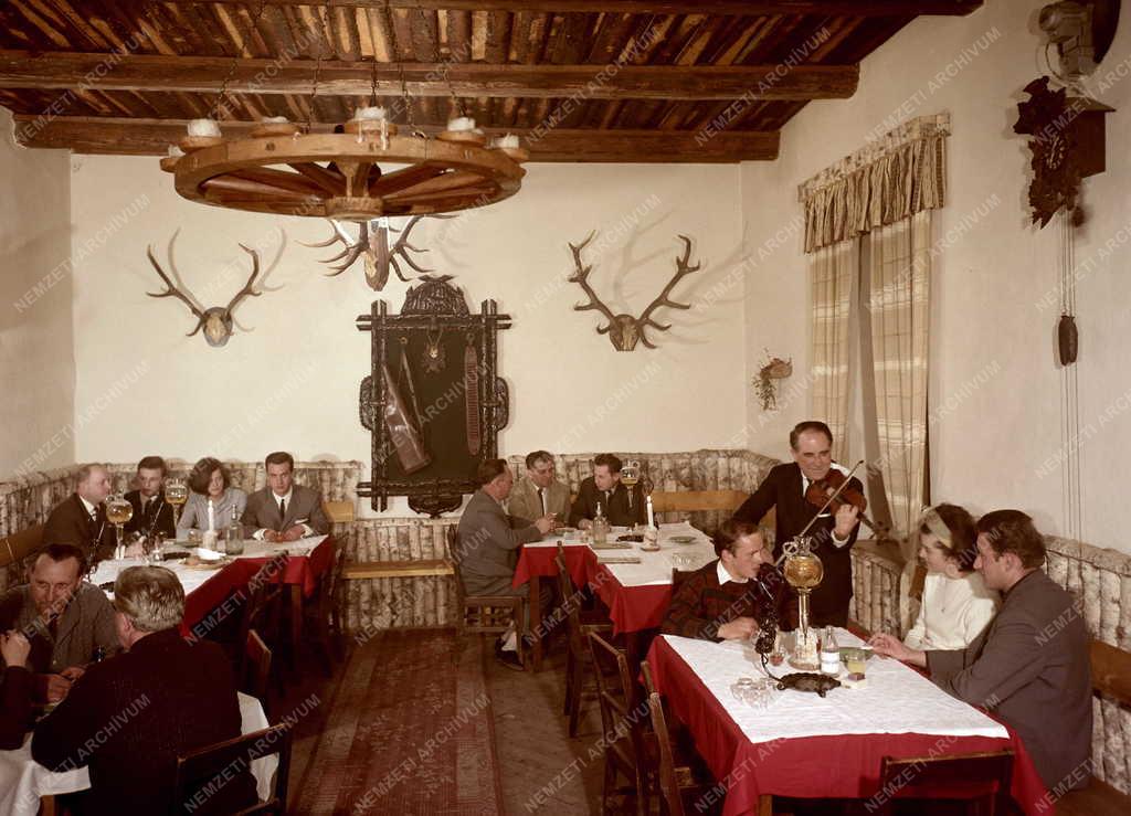 Vendéglátás - Vadász vendéglő