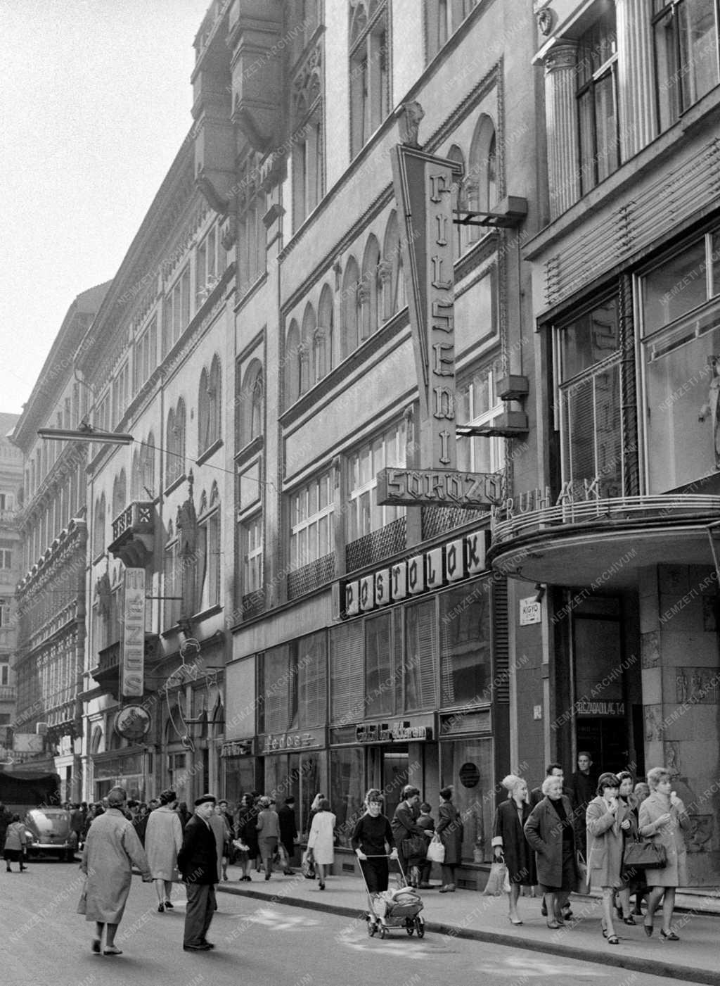 Városkép - Budapest - Kígyó utca
