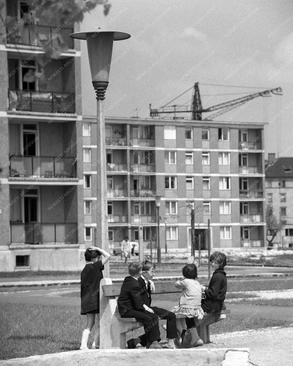 Városkép - József Attila lakótelep