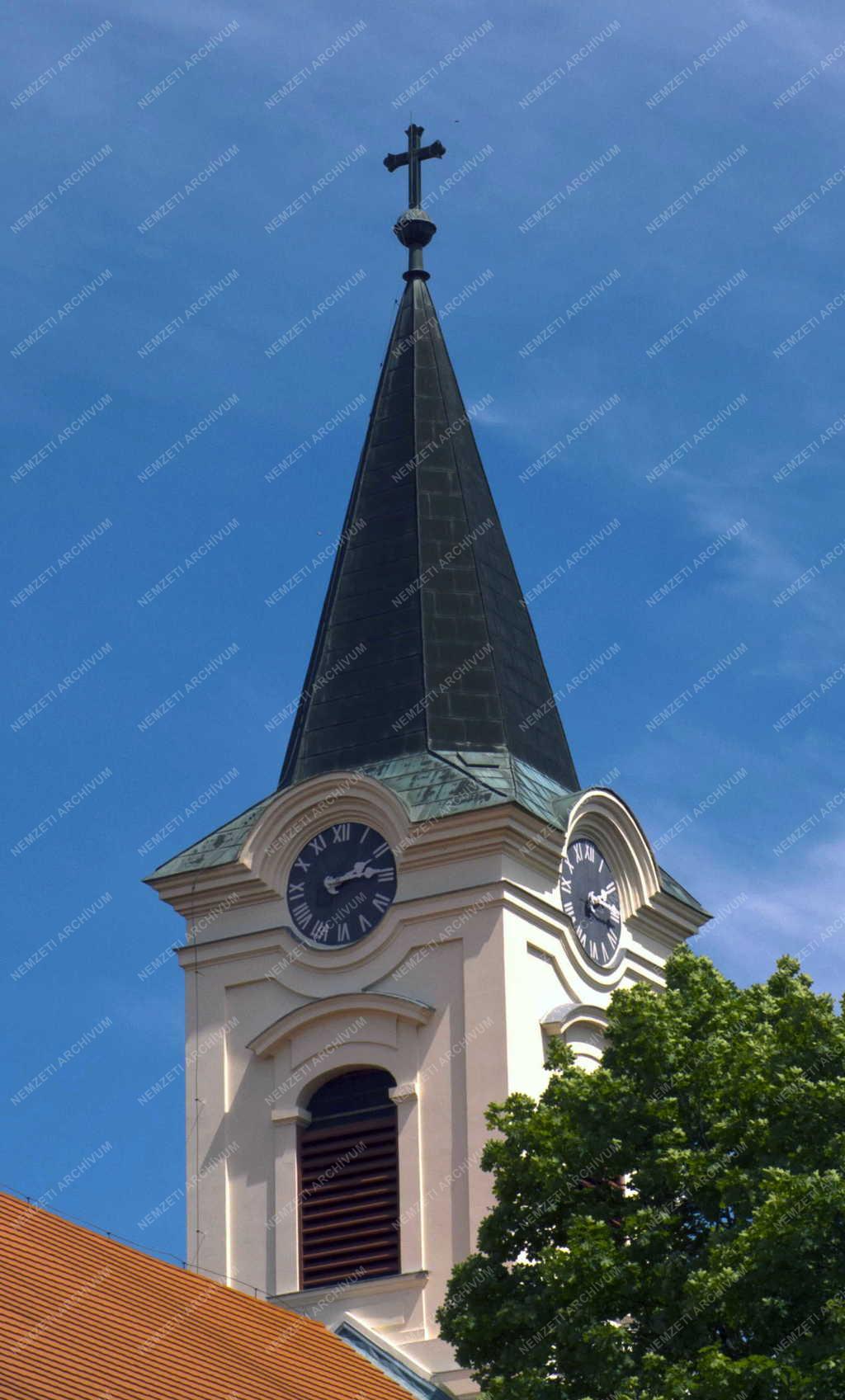 Település - Kemence - Templom