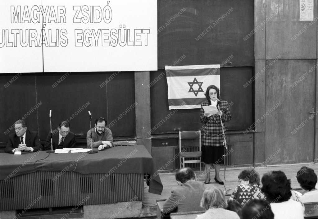 Szervezet - A Magyar Zsidó Kulturális Egyesület közgyűlése