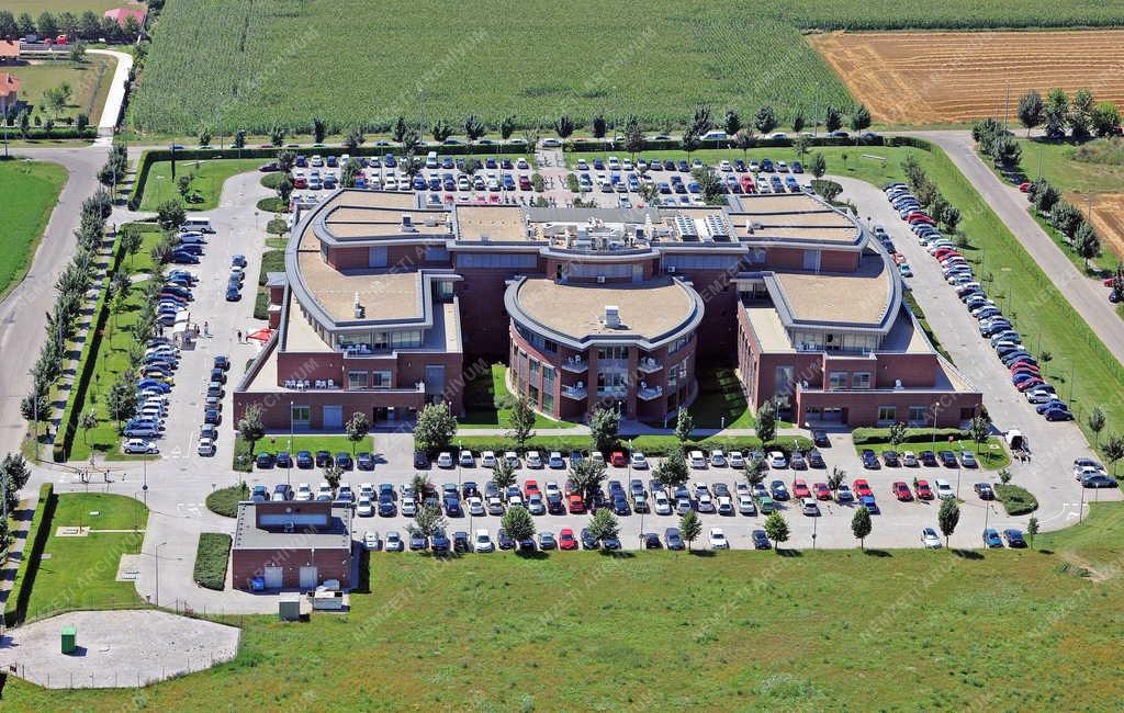 Épület - Debrecen - Az IT Services Hungary Kft. épülete