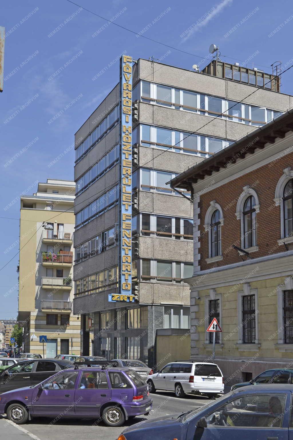 Épület - Budapest - A Fővárosi Közterület-fenntartó Zrt. 