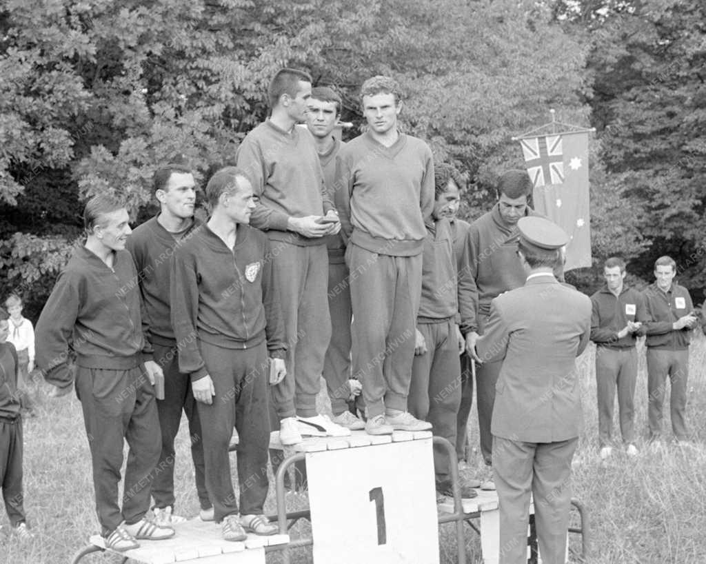 Sport - Öttusa - Nemzetközi verseny díjkiosztója
