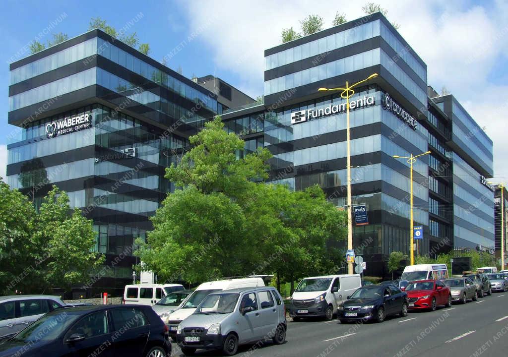 Városkép - Budapest - A HillSide Offices Irodaház 