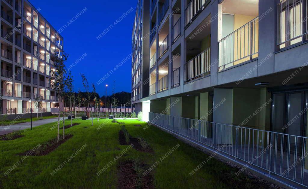 Építőipar - Debrecen - Befejeződött a Dóczy Lakópark építése