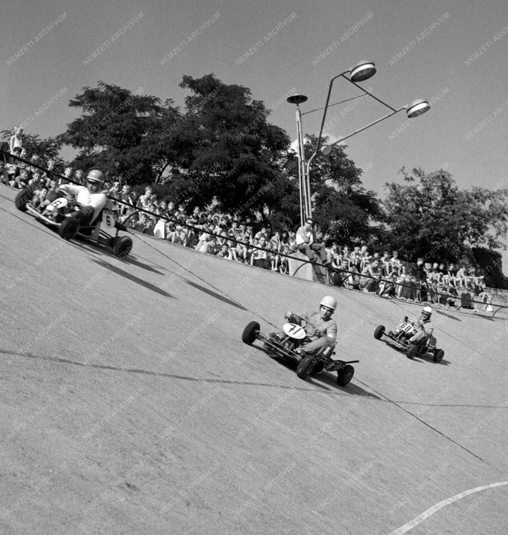 Sport - Autóverseny - Gokart