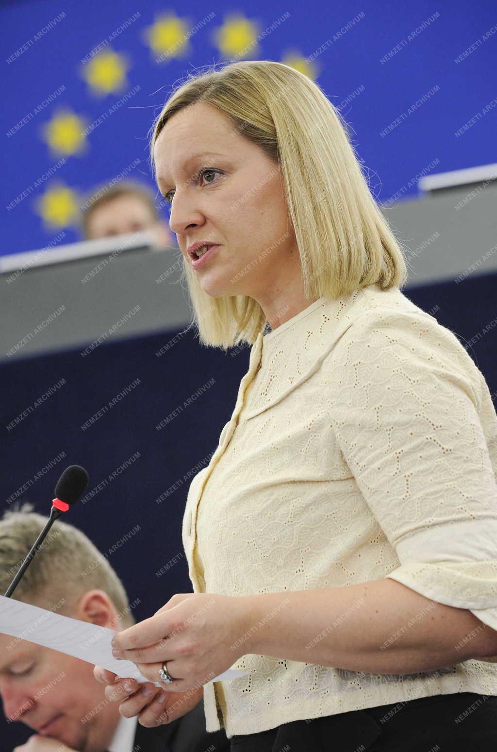 EP – Magyar alkotmánymódosítás