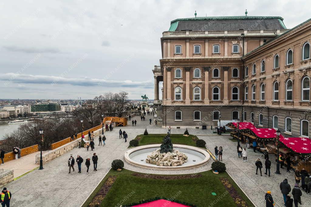 Városkép - Budapest - Savoyai terasz