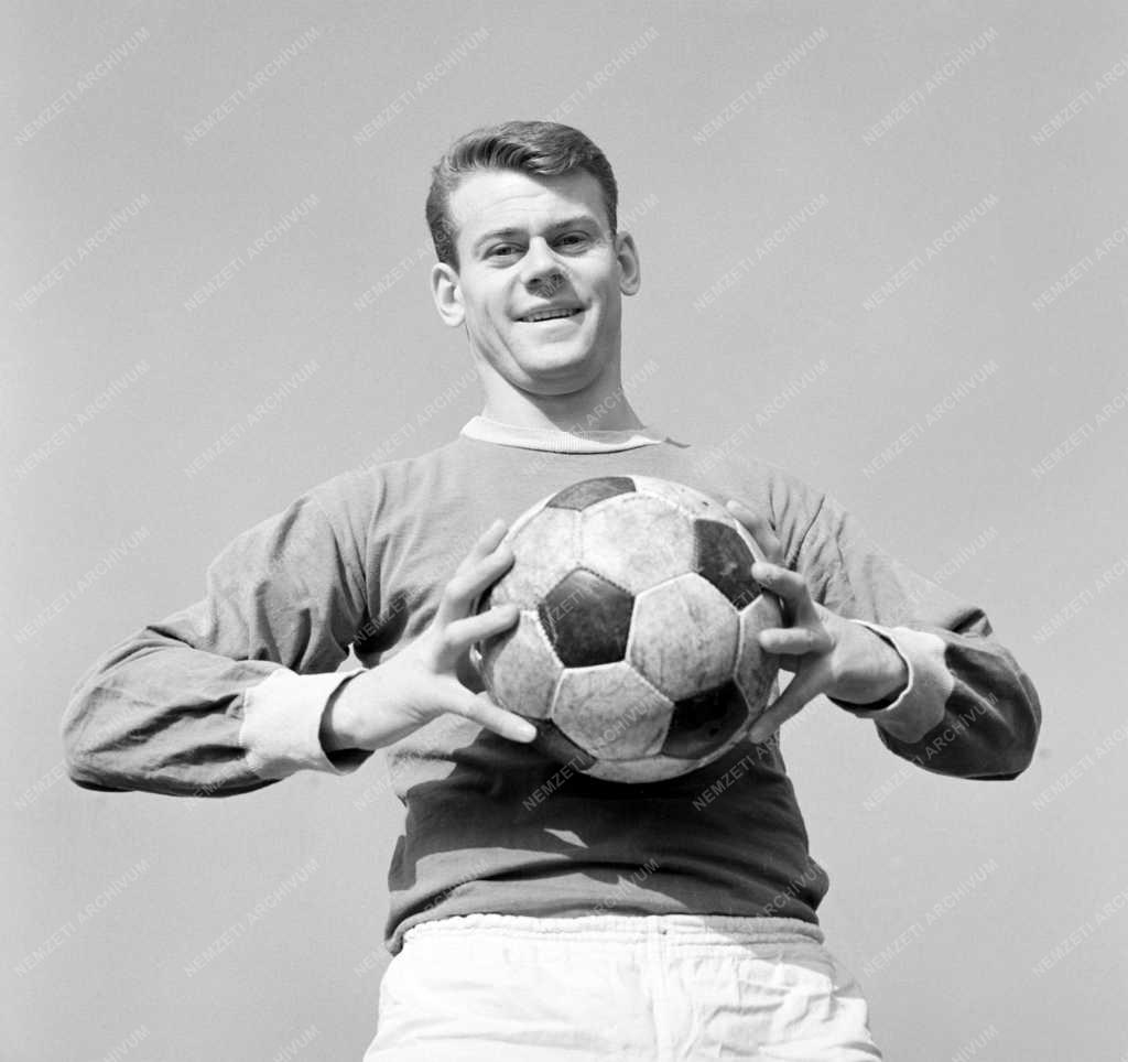 Sport - Szűcs Lajos labdarúgó