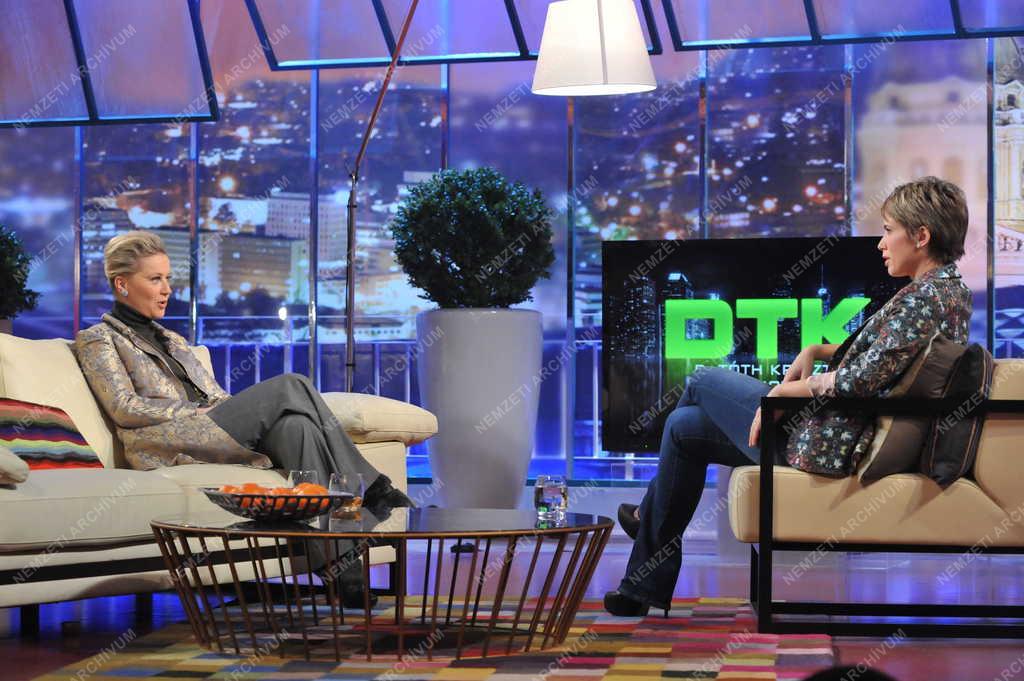 Kultúra - Televízió - DTK - D. Tóth Kriszta Show