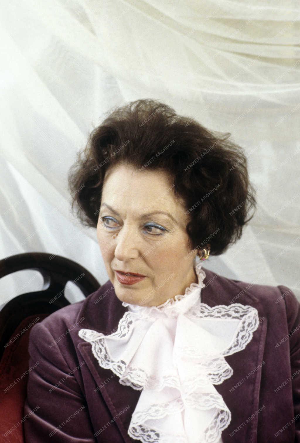 Kultúra - Lukács Margit színésznő