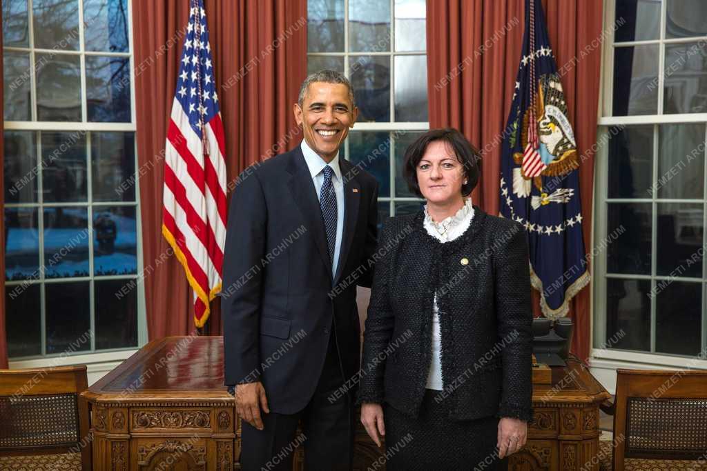 Átadta megbízólevelét Barack Obama elnöknek Szemerkényi Réka új washingtoni magyar nagykövet