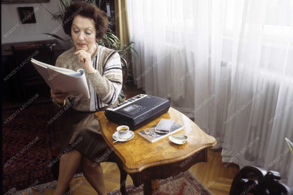 Kultúra - Lukács Margit színésznő