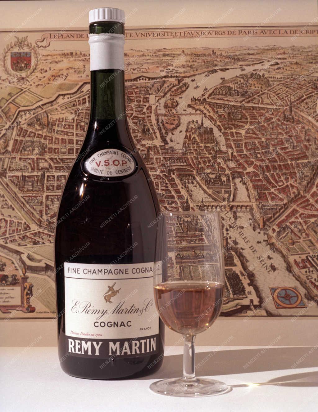 Élelmiszeripar - Remy Martin cognac reklám
