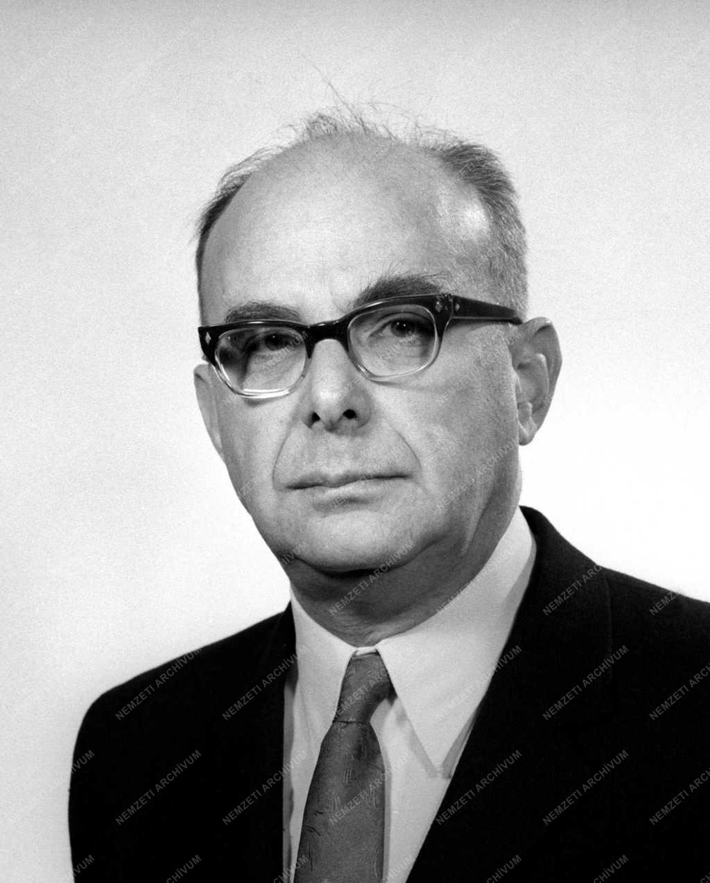 1973-as Állami-díjasok - Dr. Geszti P. Ottó 