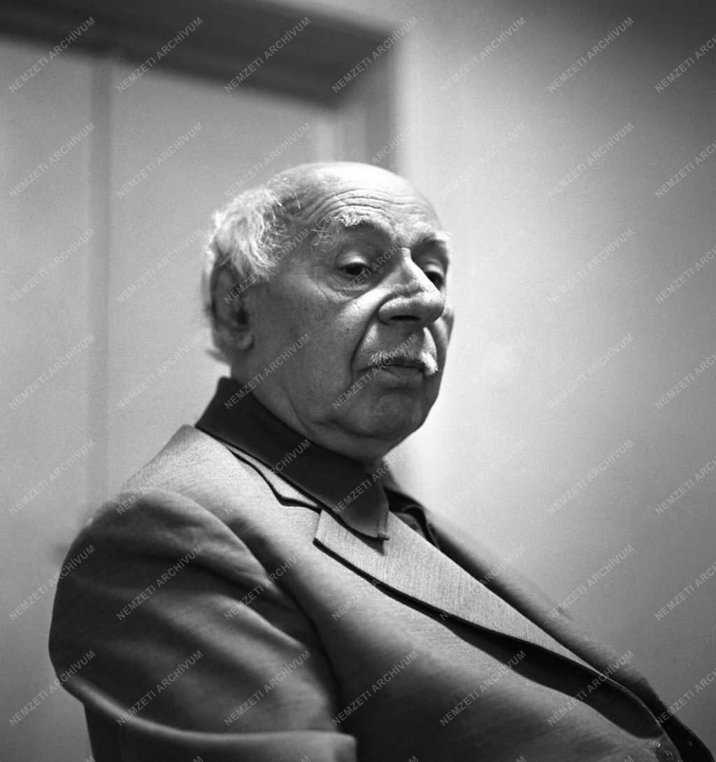 Kultúra - Irodalom - Balogh Edgár