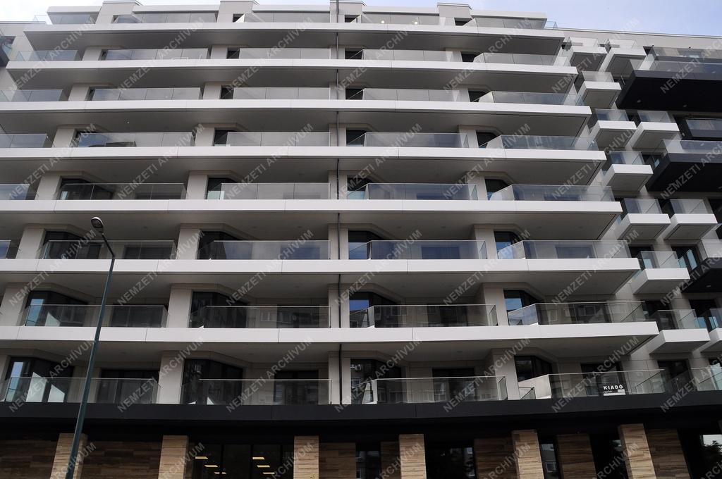 Településfejlesztés - Budapest - Duna Pearl lakópark 