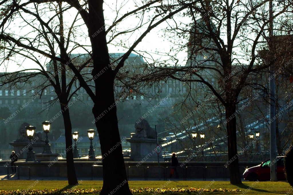 Táj, város - Budapest - Széchenyi tér