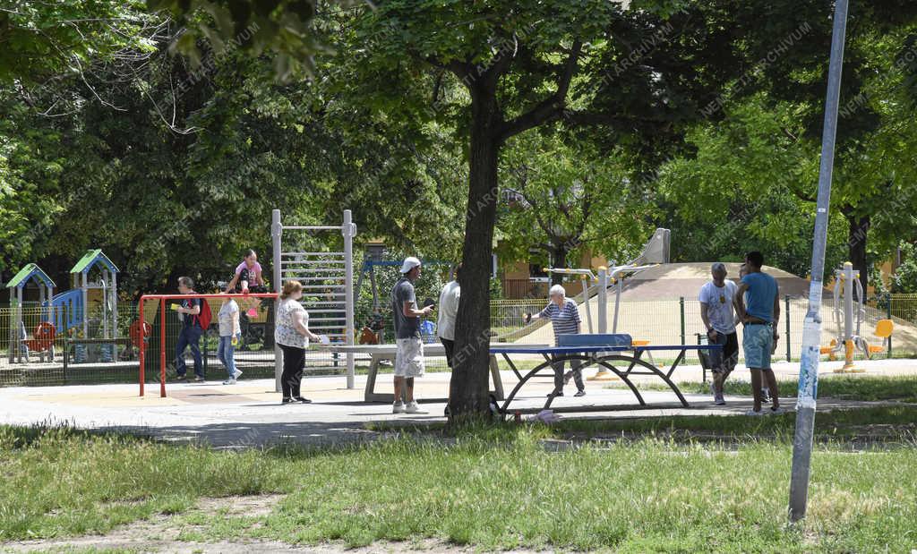 Városkép - Budapest - Kontyfa utcai játszótér