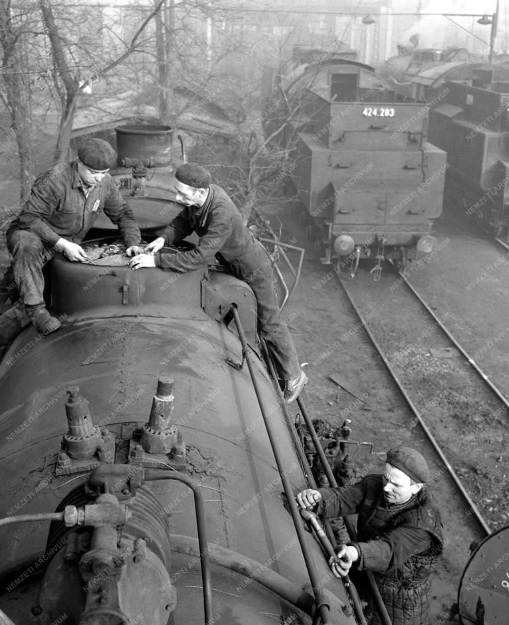 Közlekedés - MÁV Landler Jenő Járműjavító