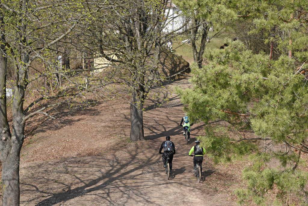 Szabadidő - Zebegény - Túrázók