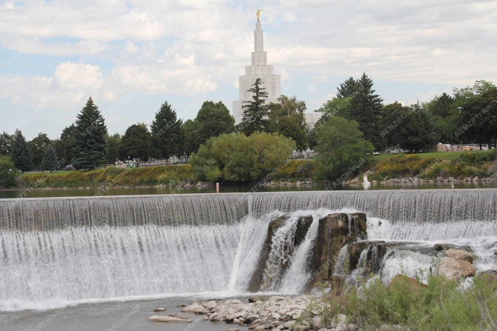Városkép - Idaho Falls - Vízesés a Snake folyón