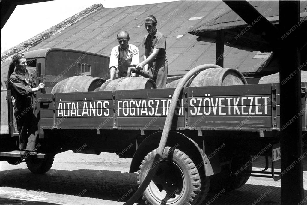 Ipar -  Leipziger Vilmos Szesz- és Cukorgyára Rt.