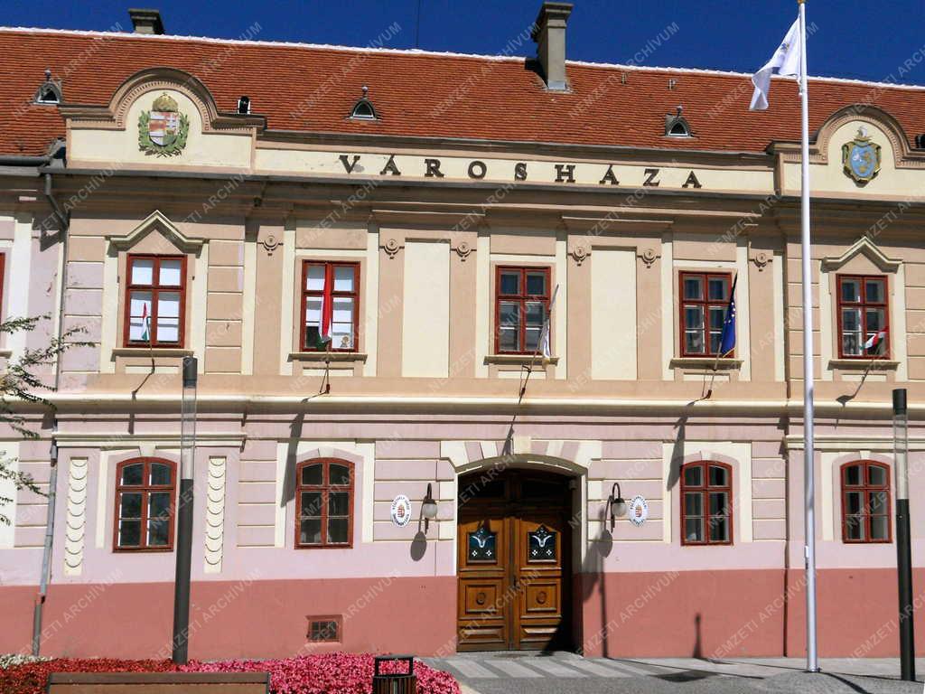 Közigazgatás - Keszthely polgármesteri hivatala