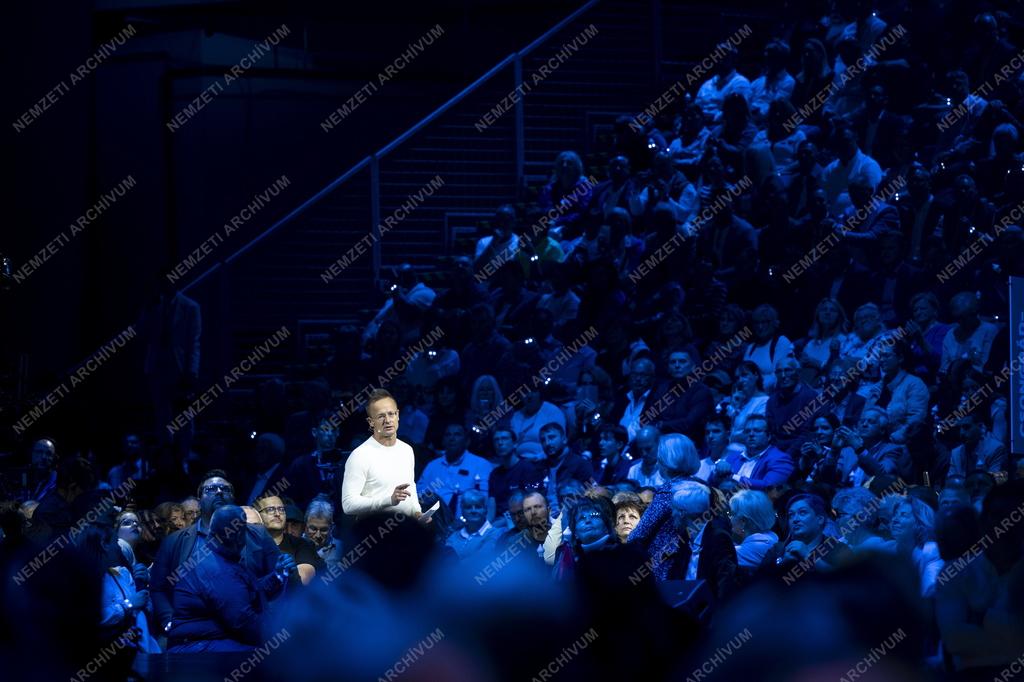 A Harcosok klubja - A kezdet elnevezésű rendezvény Budapesten