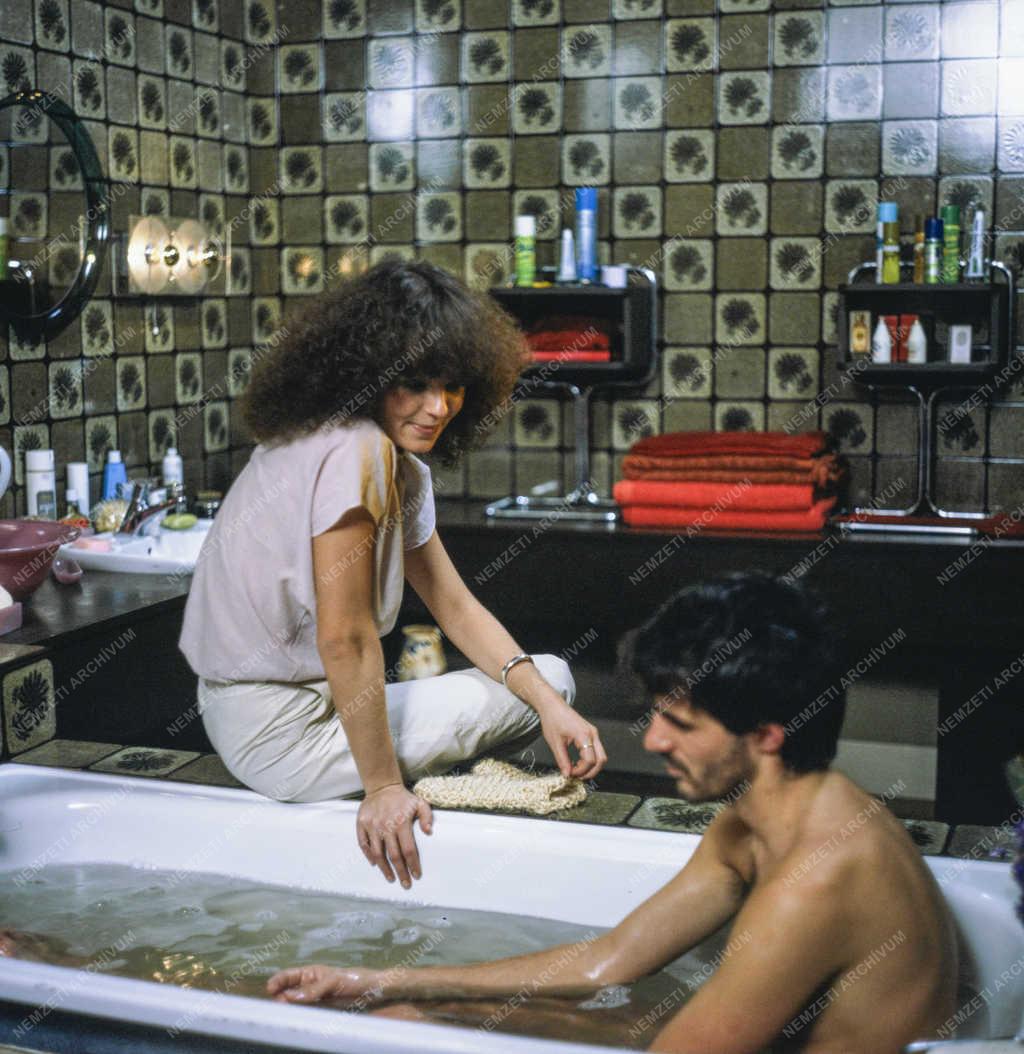 Kultúra - TV-film - Harmodios... és meg kell dögleni