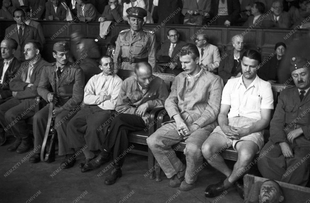 Belpolitika - Per - Nidosi Imre volt nyilas városparancsnok bűnpere