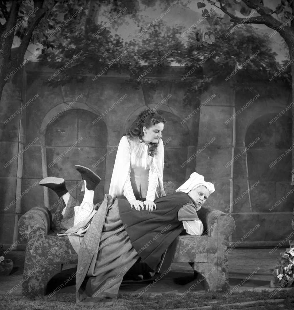 Kultúra - Színház - Shakespeare: Rómeó és Júlia