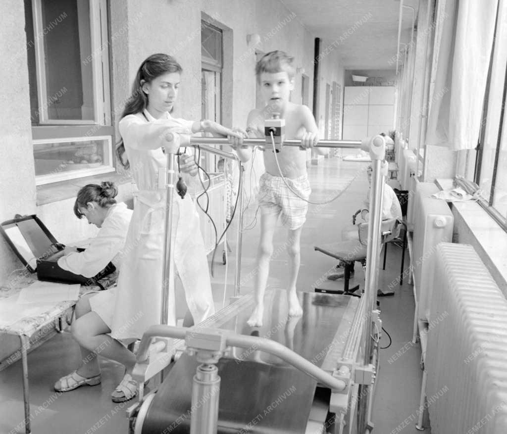 Egészségügy - Soproni szívszanatórium 