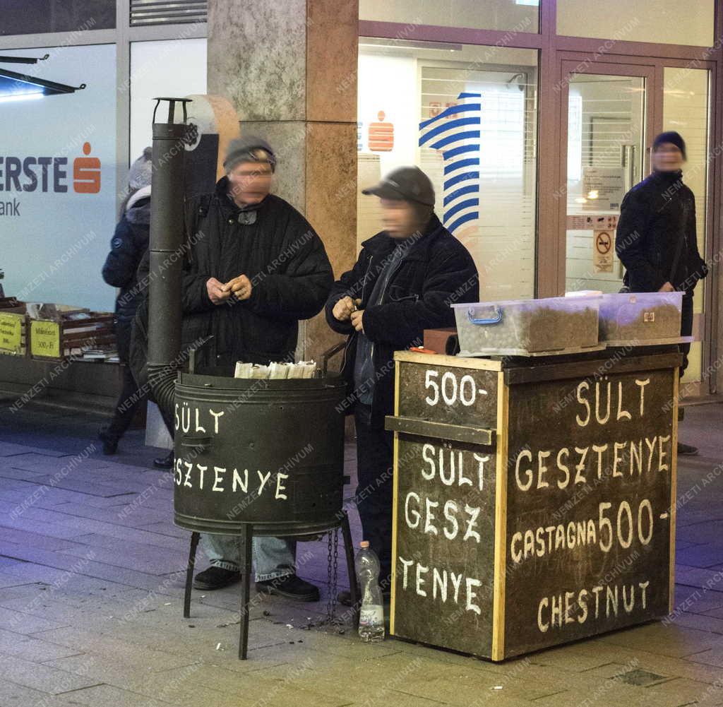 Városkép - Budapest - Sült gesztenye árus