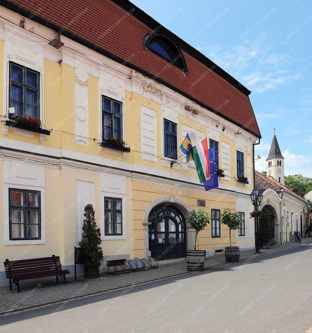 Épület - Tokaj - A Polgármesteri Hivatal épülete