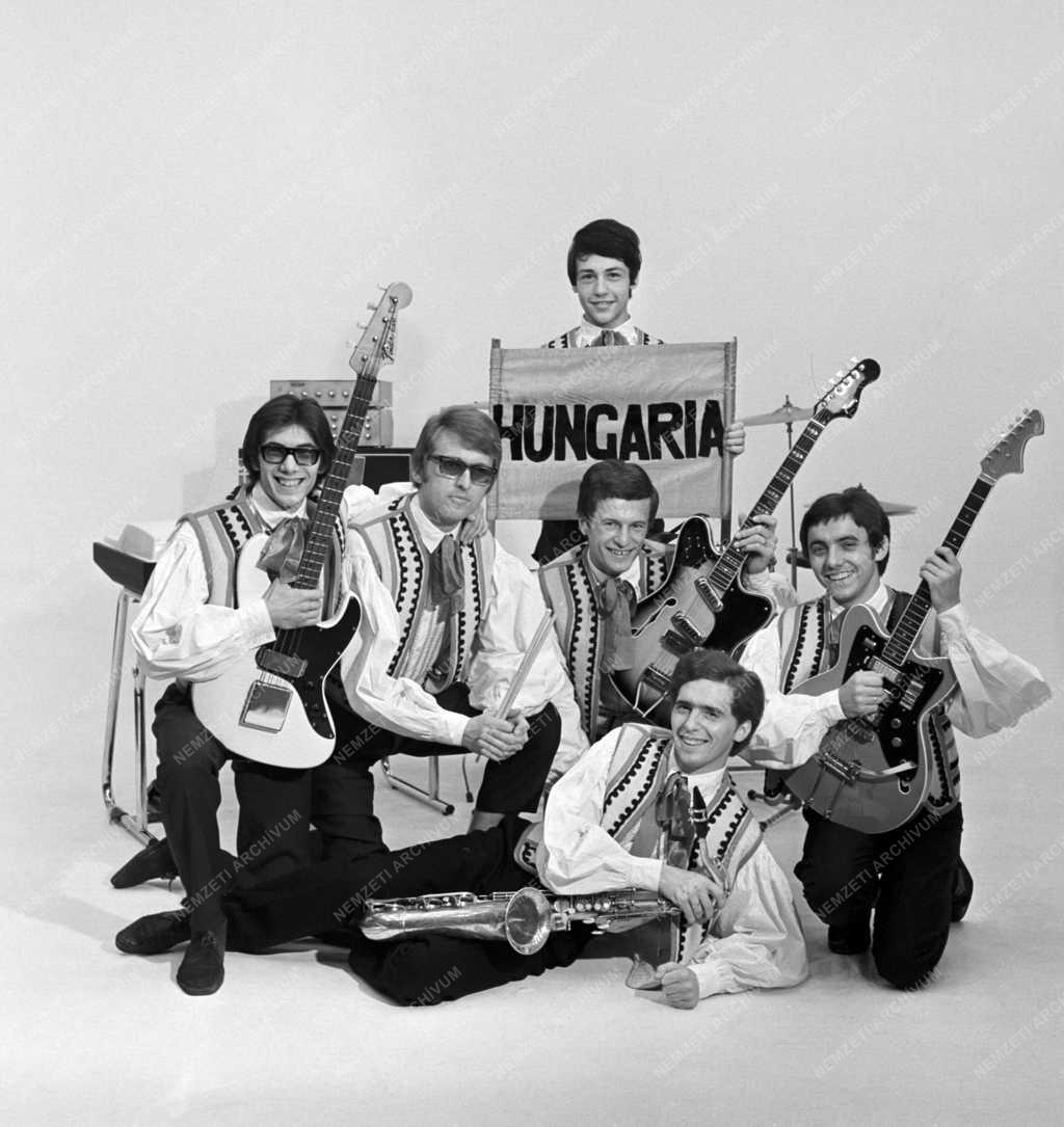 1-13: A Hungária tánczenekar, a „Ki mit tud?” győztes zenekara részt vesz az 1968. évi táncdalfesztiválon