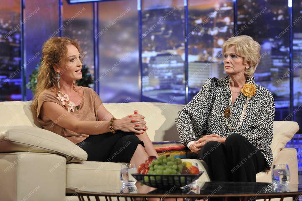 Televízió - DTK - D. Tóth Kriszta Show