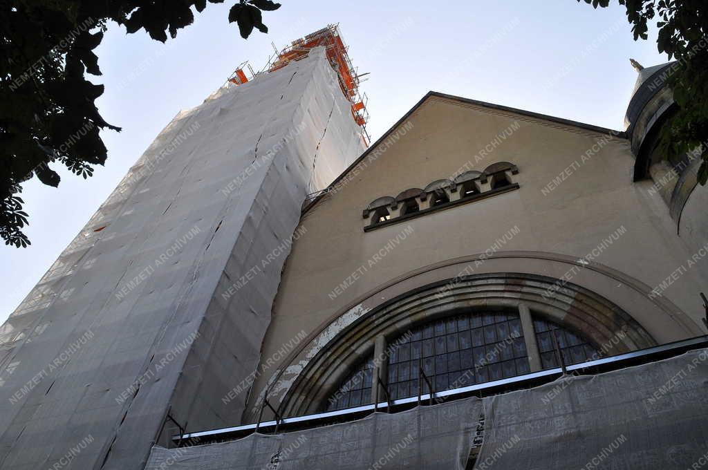 Egyház - Budapest - Felújítják a fasori református templomot