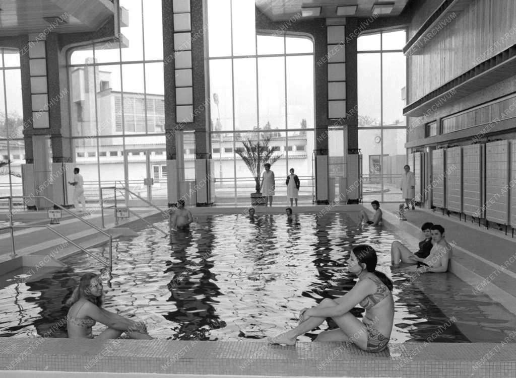 Egészségügy - Termálfürdő nyílt Hajdúszoboszlón 