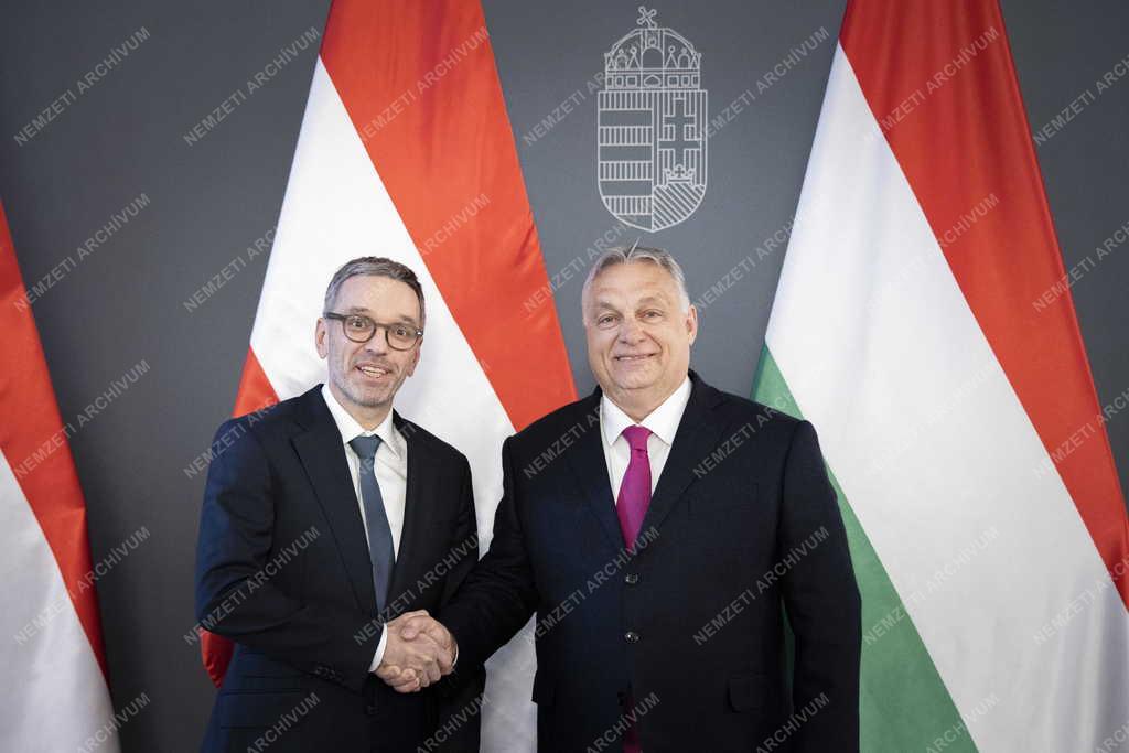 Orbán Viktor az Osztrák Szabadságpárt elnökével tárgyalt