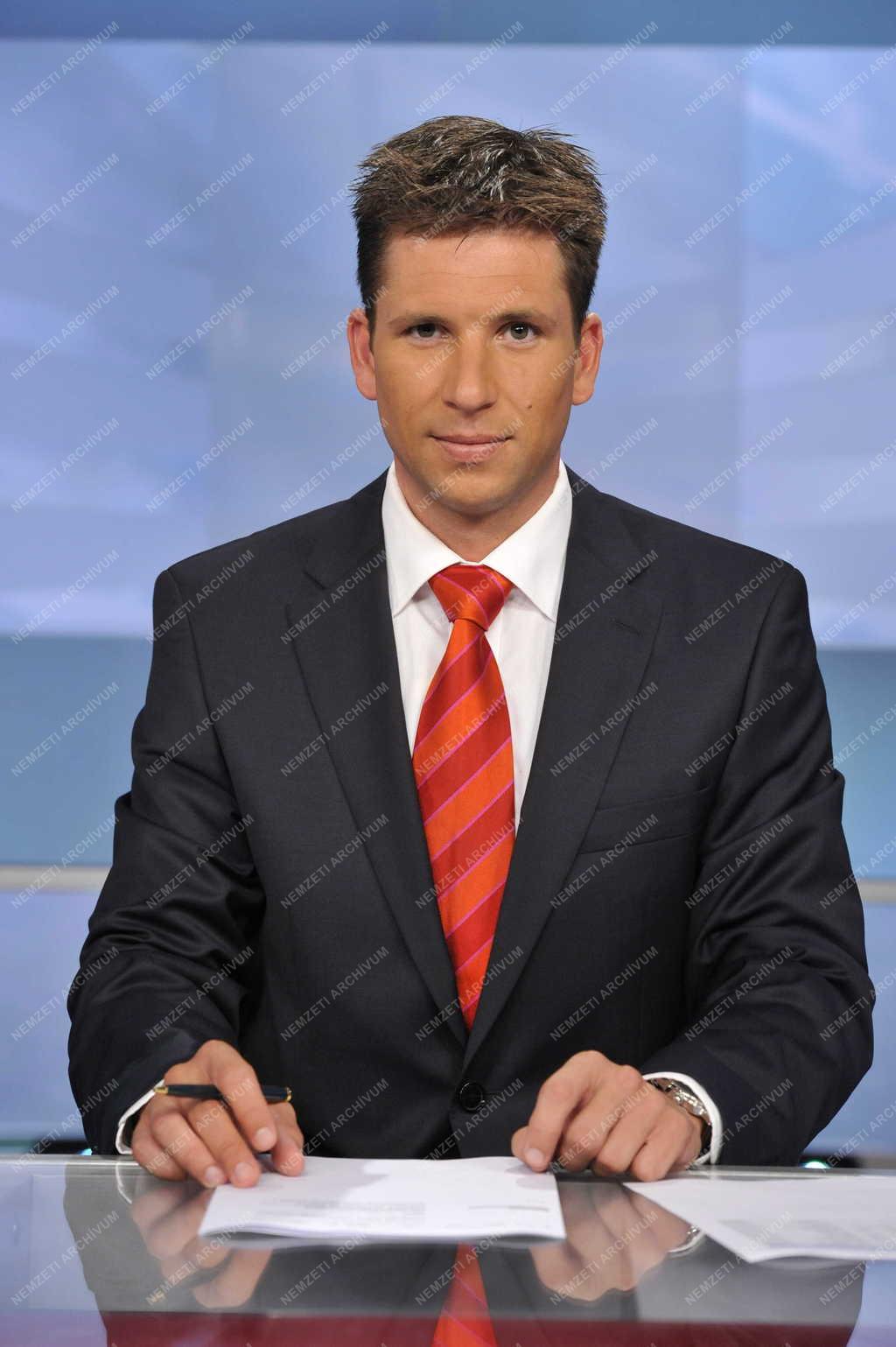 Televízió - Takács Bence Ervin műsorvezető