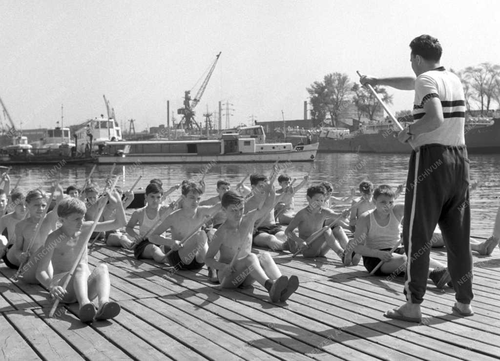 Sport - Kajak-kenu - A Központi Sportiskola kajak-kenu szakosztálya
