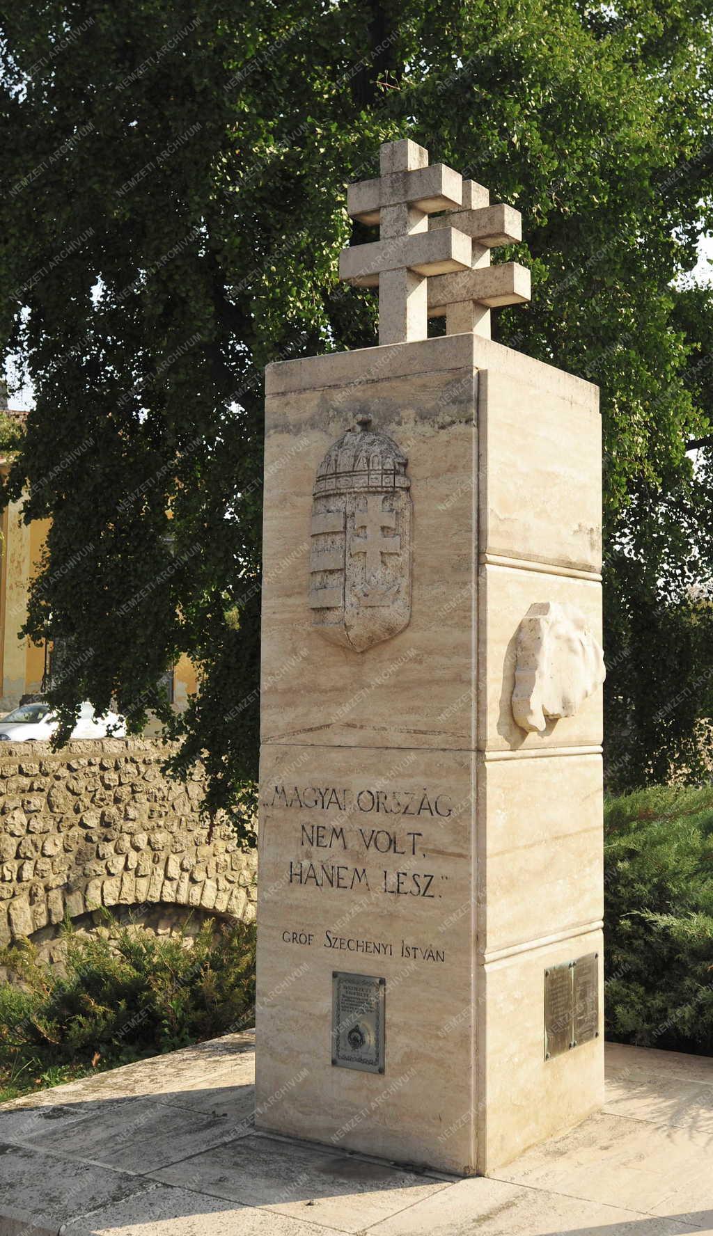 Kapuvár - Trianon emlékmű